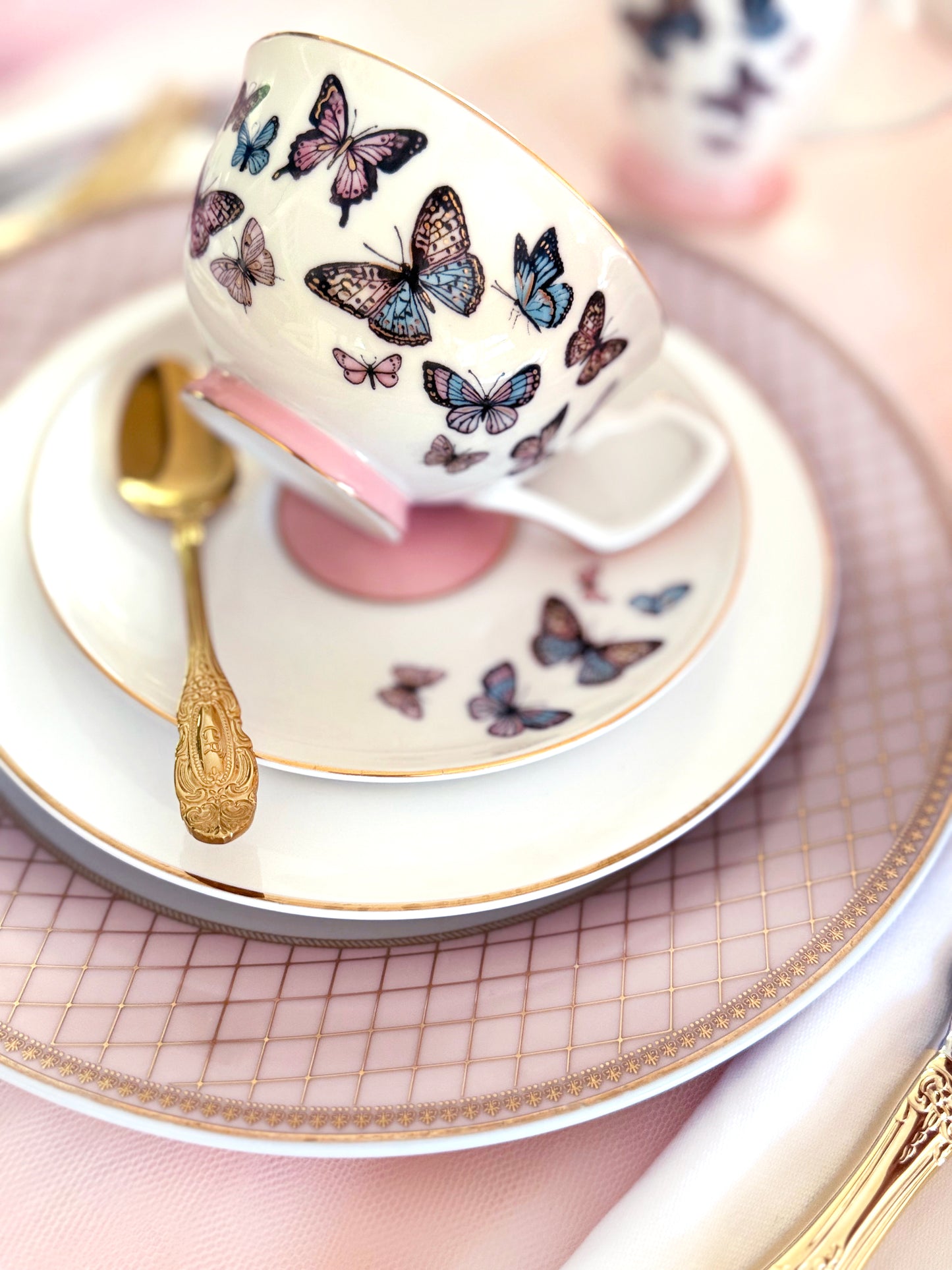 Papillon Teacup & Saucer