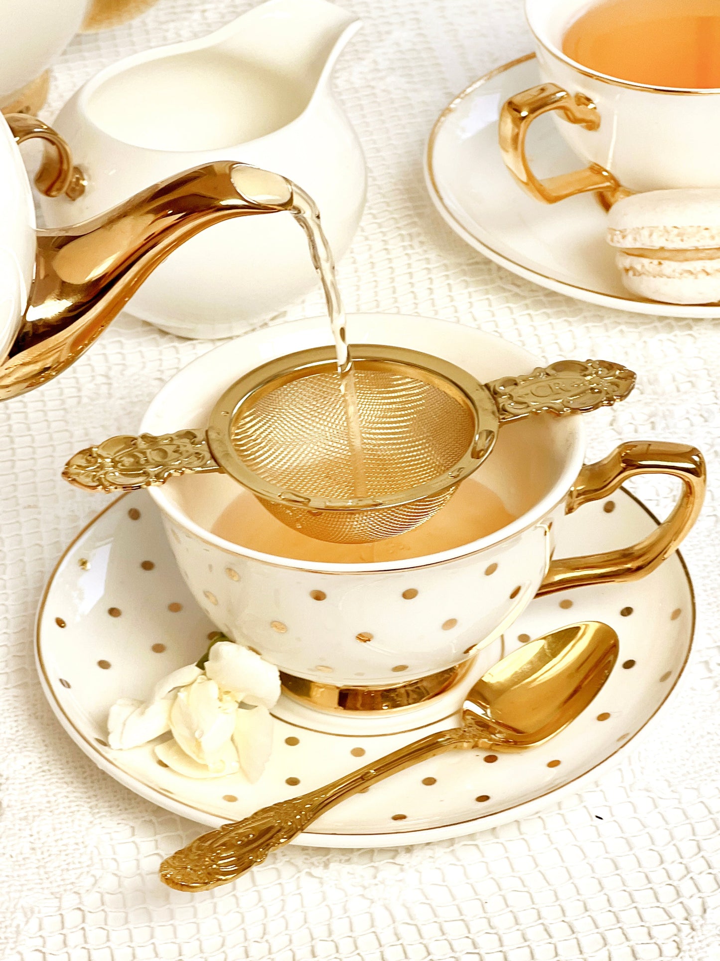 Teacup Polka Gold Ivory